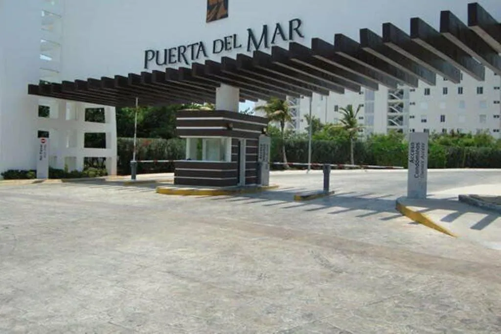 Amara Cancun Beachfront Caribe R Apartment Mexico