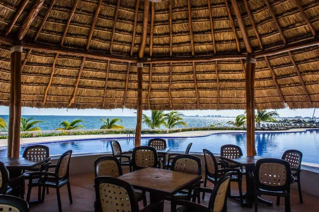 Amara Cancun Beachfront Caribe R Apartment Mexico